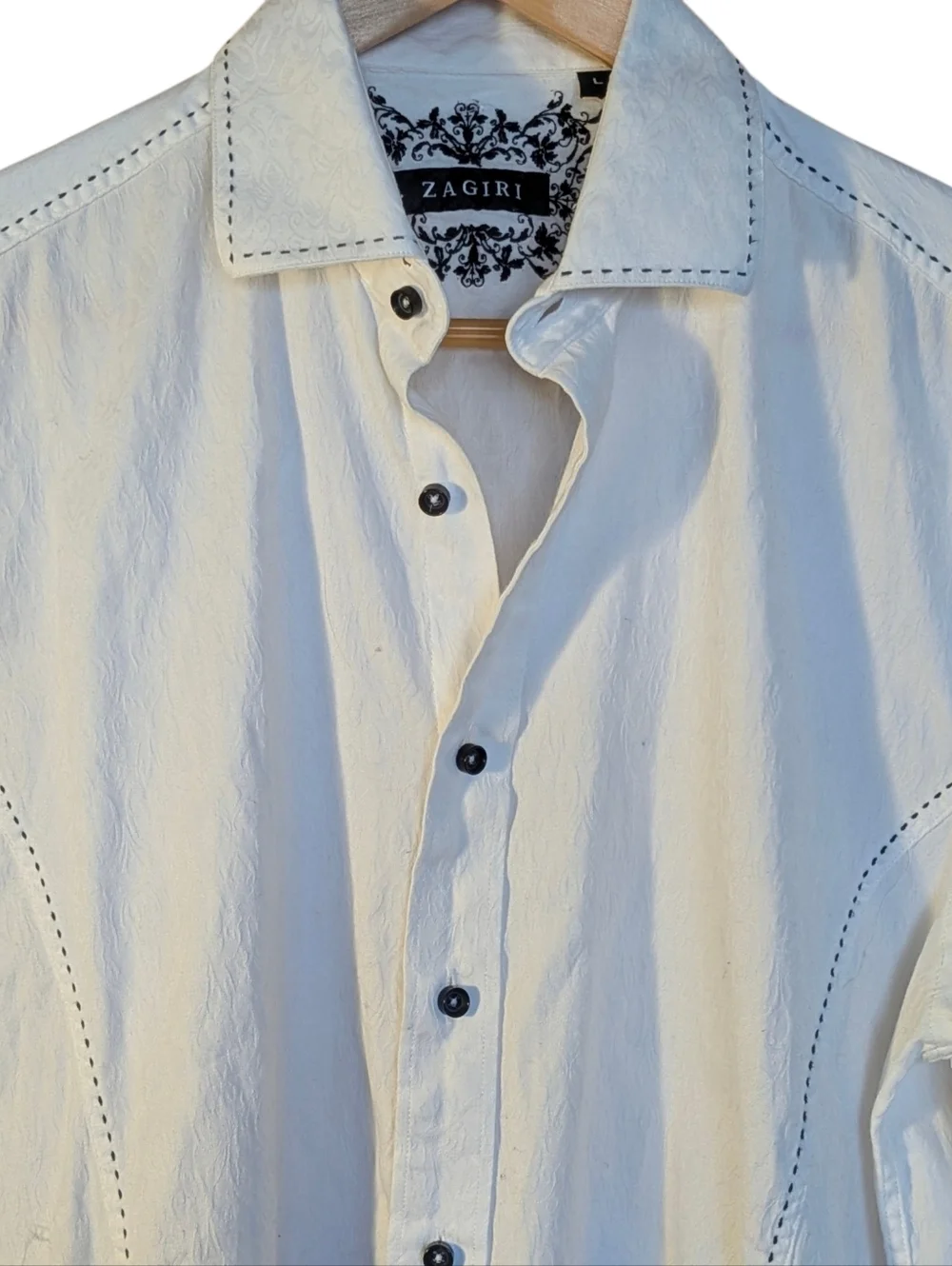 Zagiri Men's White Button-Up Dress Shirt L Casual Streetwear Contrast Cuff Skate